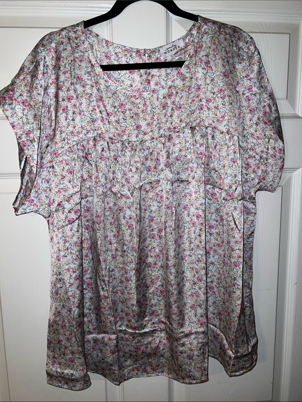 Floral Short-Sleeve Blouse in Pink
